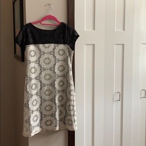 Maggy London Black and White Lace Shift